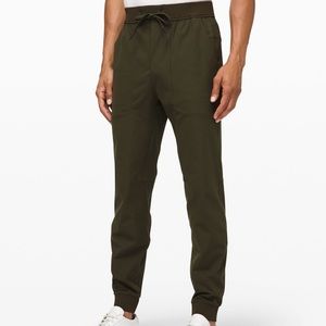 Lululemon ABC Jogger 30”, Dark Olive, Size S